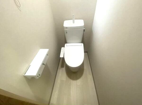 千種区戸建のトイレ