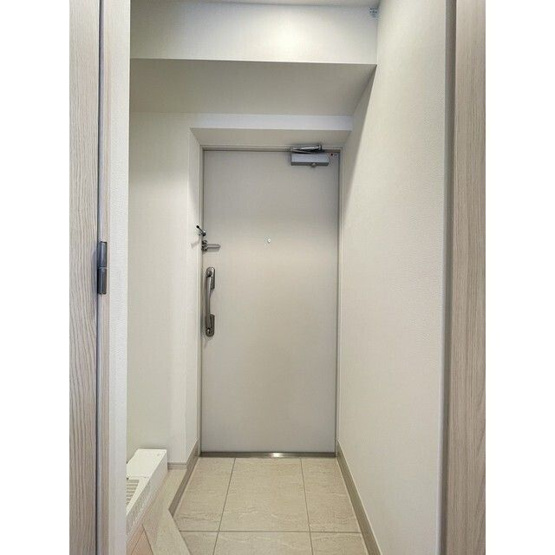 【玄関】Ａｕｇｕｓｔａ　Ｒｅｓｉｄｅｎｃｅ大森