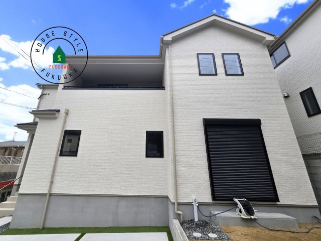 福岡市東区香住ケ丘5丁目第1-6棟（E号棟）