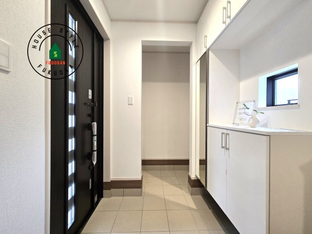 福岡市東区香住ケ丘5丁目第1-6棟（E号棟）の防犯設備|二重ロックでしっかり防犯対策ができます。