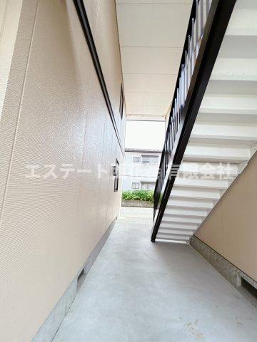 若葉サンデールのエントランス