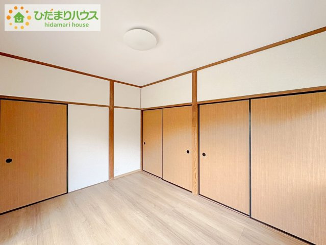 那珂市平野　中古戸建の洋室|ゆとりのある主寝室！ご家族全員で寝れちゃいます(^^♪