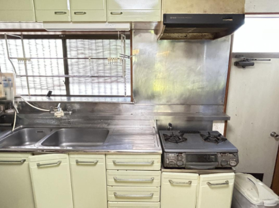 那珂市平野　中古戸建のキッチン