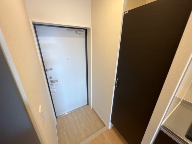＋Plusの玄関