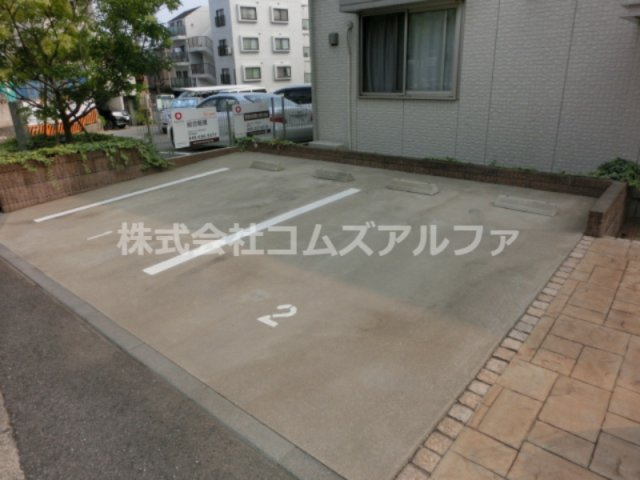 i スクエア wish（アイスクウェアウィッシュ）の駐車場|i スクエア wish　駐車場