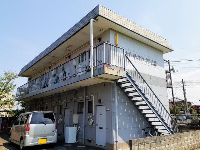 リバーサイドハイツA棟の外観