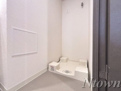 【設備】 | プレサンス丸の内サージュ | 洗濯機置き場です