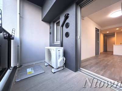 【バルコニー】 | プレサンス丸の内サージュ | バルコニーからの眺めを楽しみながら食事をしませんか