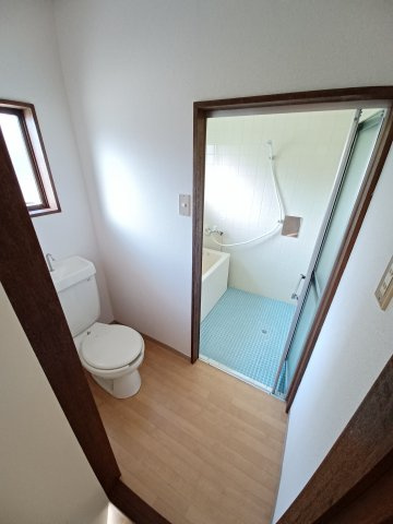 リバーサイドハイツB棟のトイレ|シンプルで使いやすいトイレです