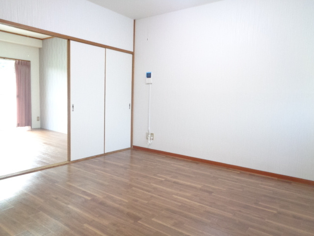 六幸館の居間・リビング