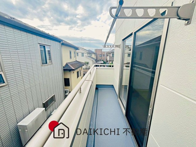 【バルコニー】 | 鴻巣市宮地5丁目　中古戸建