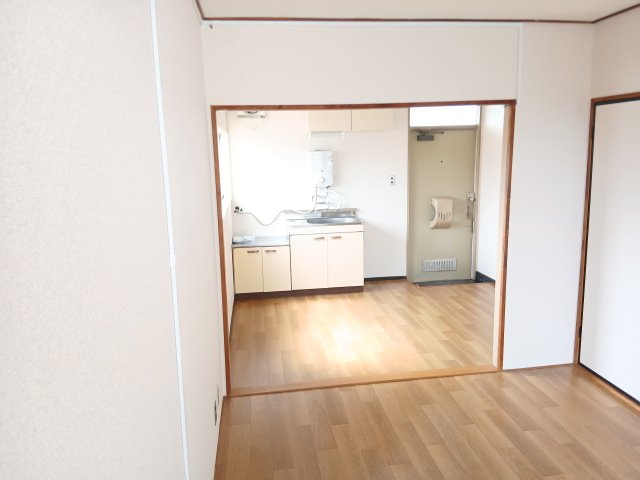 セキスイハイツの居間・リビング|ゆったりとしたリビングです