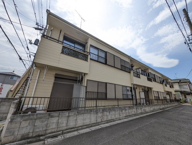 狭山市大字北入曽のアパート
