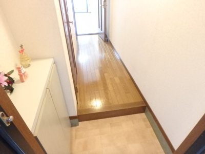 【玄関】 | モンミエール | きれいな玄関です