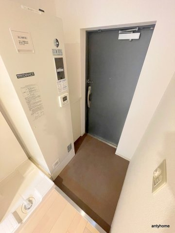 フィオレ立売堀　仲介手数料無料の玄関