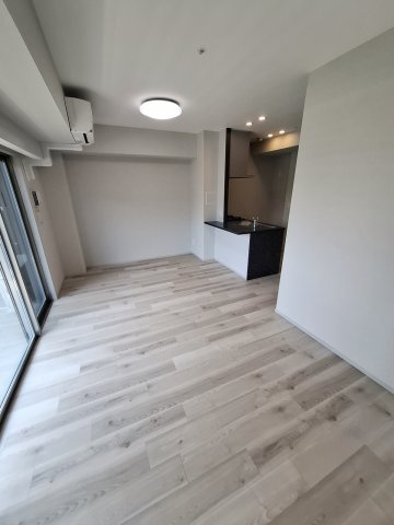 Live Casa西宮の居間・リビング