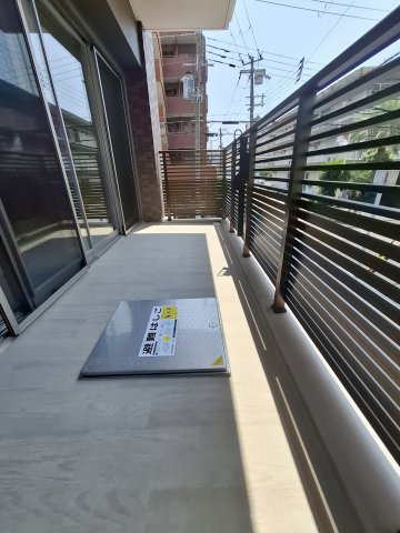 Live Casa西宮のバルコニー