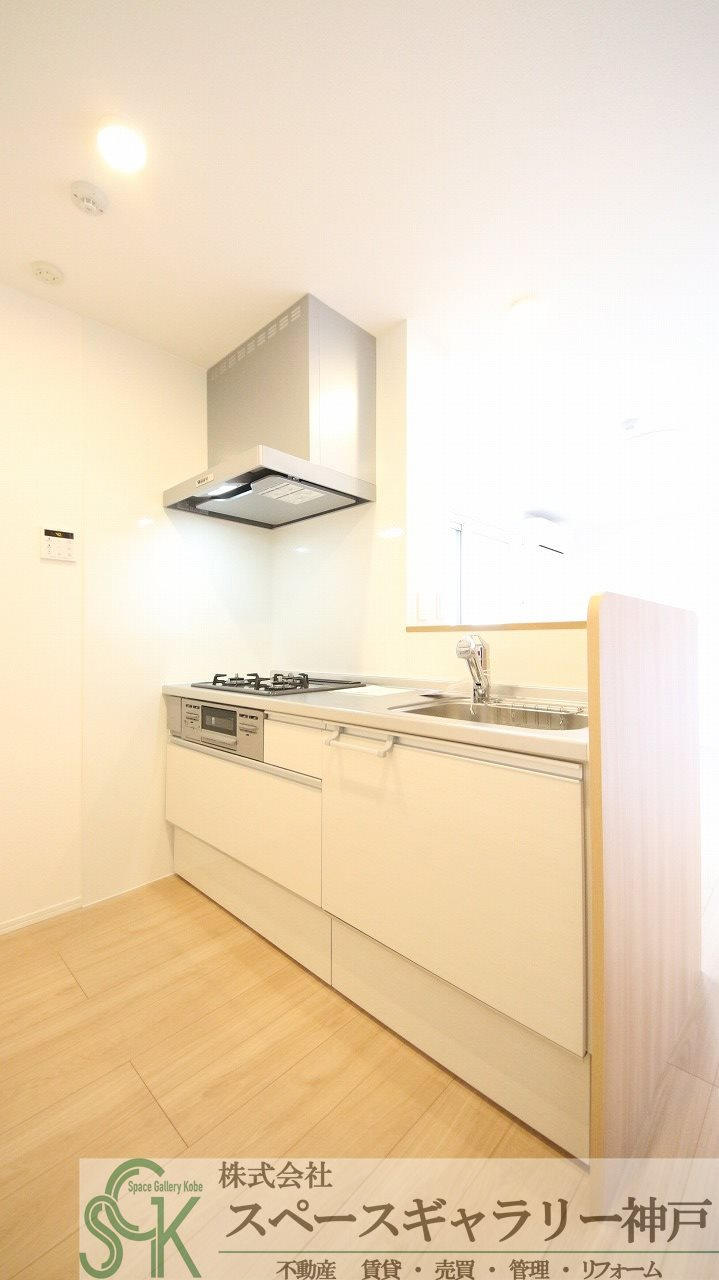 YKメゾン舞子台のキッチン|※お部屋により仕様が異なる場合があります※