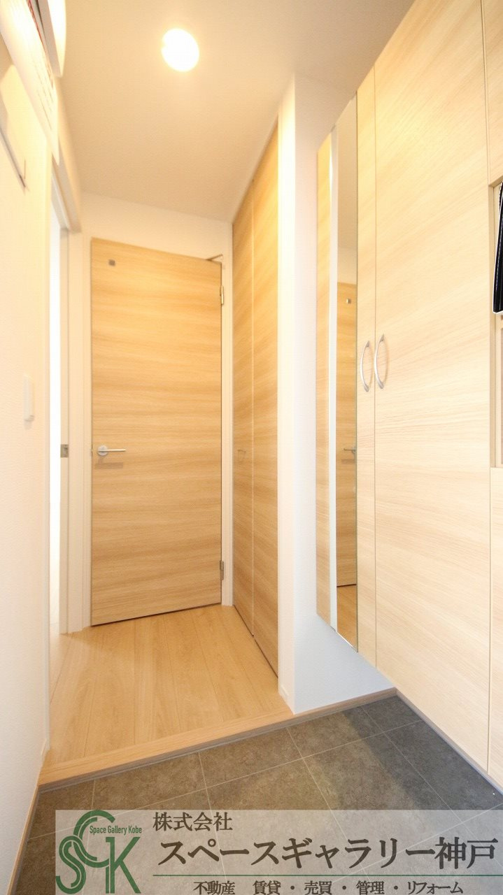 YKメゾン舞子台の玄関|※お部屋により仕様が異なる場合があります※