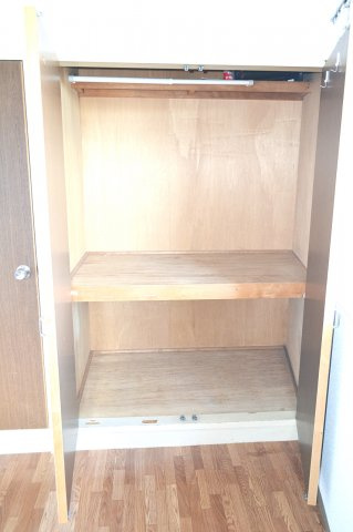 ブリッヂ金子の収納