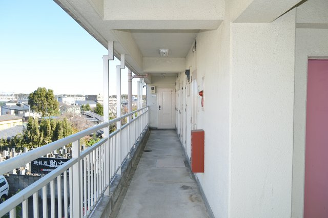 ブリッヂ金子のその他共用部分|3F共用廊下