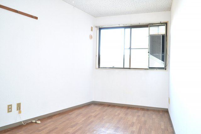 ブリッヂ金子の居間・リビング