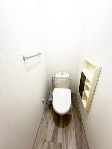 フロントヒルズの居間・リビング