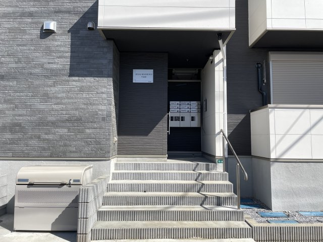 KEIAI RESIDENCE 中浦和のエントランス