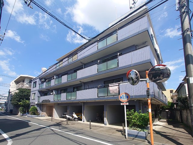 セザール鷺宮