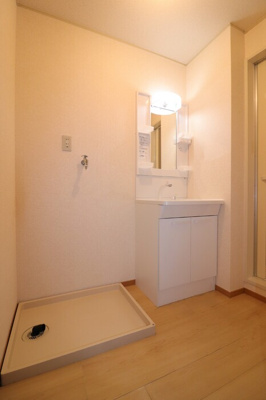 【洗面所】 | グランドキャッスルGOMI E