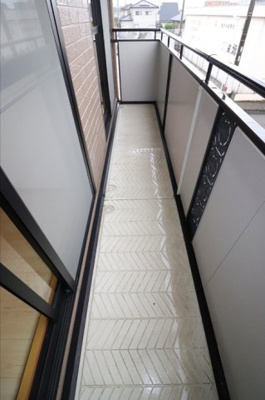 【バルコニー】 | グランドキャッスルGOMI E