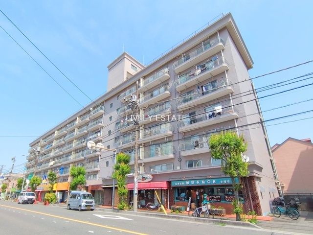 日東マンションサンシャイン谷塚の外観