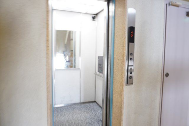 日東マンションサンシャイン谷塚のその他共用部分|エレベーター
