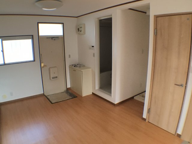 コーポアイリスの玄関|毎日通る玄関はこちらです