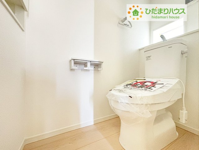 いわき市好間町中好間第3　新築戸建　2号棟のトイレ|1・2階にトイレあるため、同時に利用でき混雑を避けられますね