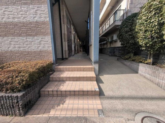 【エントランス】