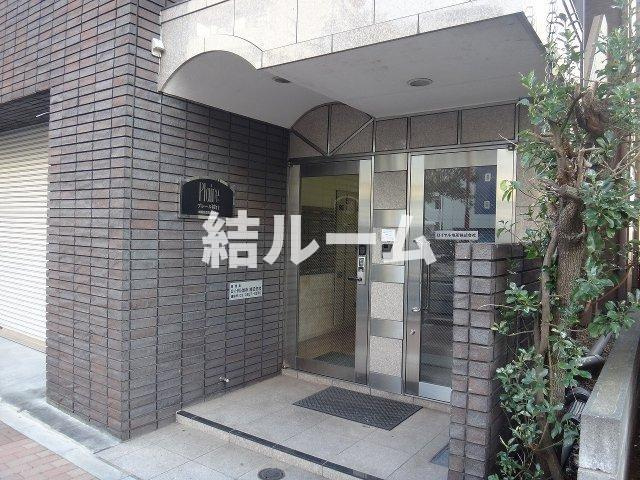 練馬区豊玉中２丁目の賃貸マンションのエントランス