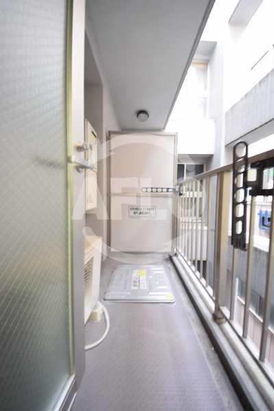 ディオレクレスト東心斎橋のバルコニー|ディオレクレスト東心斎橋　バルコニー