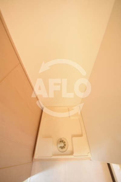 ディオレクレスト東心斎橋の設備|ディオレクレスト東心斎橋　洗濯機置き場