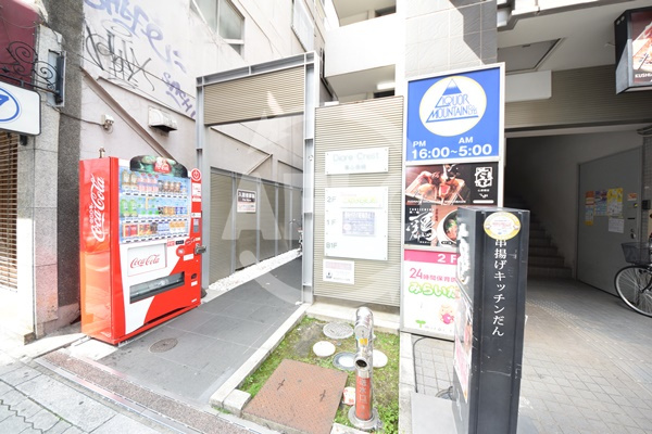 ディオレクレスト東心斎橋のエントランス|ディオレクレスト東心斎橋　エントランス