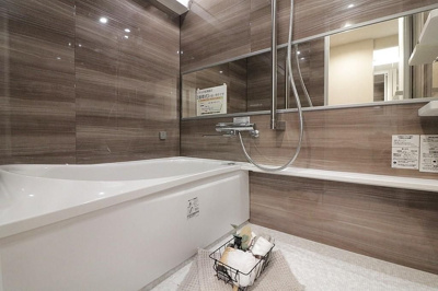 【浴室】 | コスモ鶴見緑地 | ゆったり過ごせるお風呂です