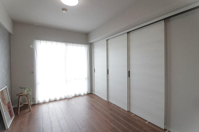 【洋室】 | コスモ鶴見緑地 | 洋室です