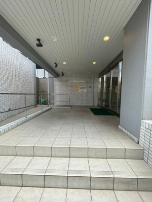 【エントランス】 | コスモ鶴見緑地 | ゆとりのあるエントランスです