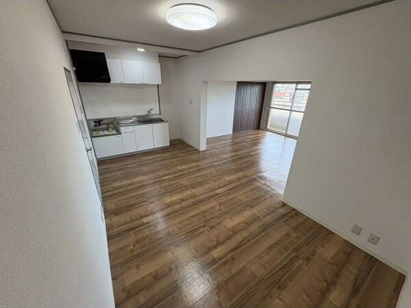 【居間・リビング】 | マリンハイツ