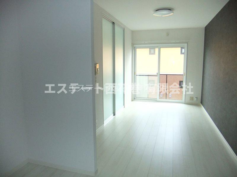 メゾン・グランディアBの居間・リビング