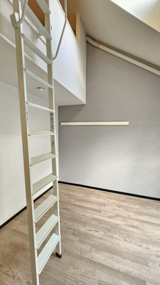 【洋室】 | メゾネット北野