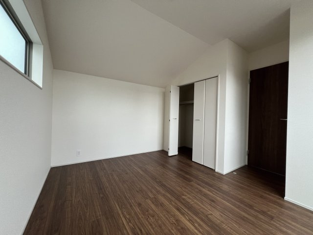 武蔵村山市岸3丁目　新築戸建全2棟の洋室|6.5帖