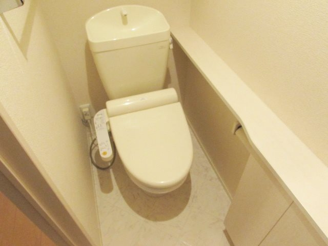 アクシアサニーコート北棟（Ａ）・南棟（Ｂ）のトイレ|清潔感のあるトイレです