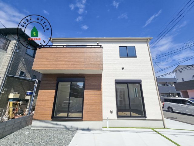 福岡市早良区原8丁目第1-5棟（E号棟）