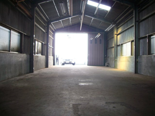 山木１－４７倉庫の内装